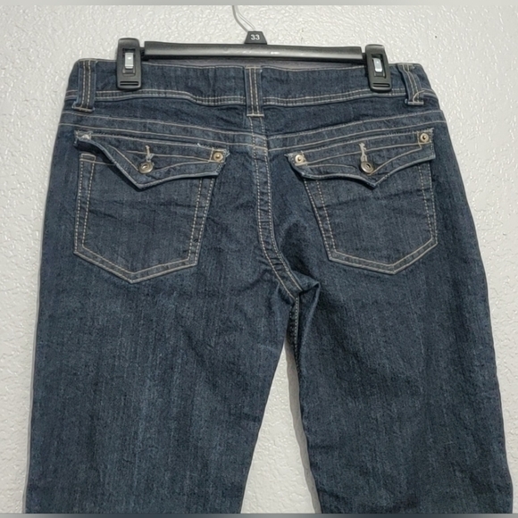 Blue Asphalt Women's Black Low-Rise Black Flare/ Bootcut Jeans  9 Cotton/Spandex - Picture 7 of 10